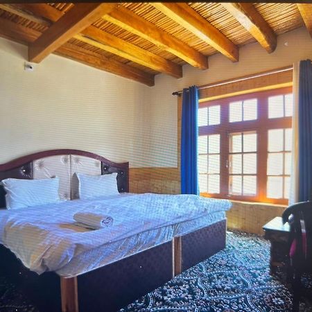 Guru View Home Stay Padam Bagian luar foto