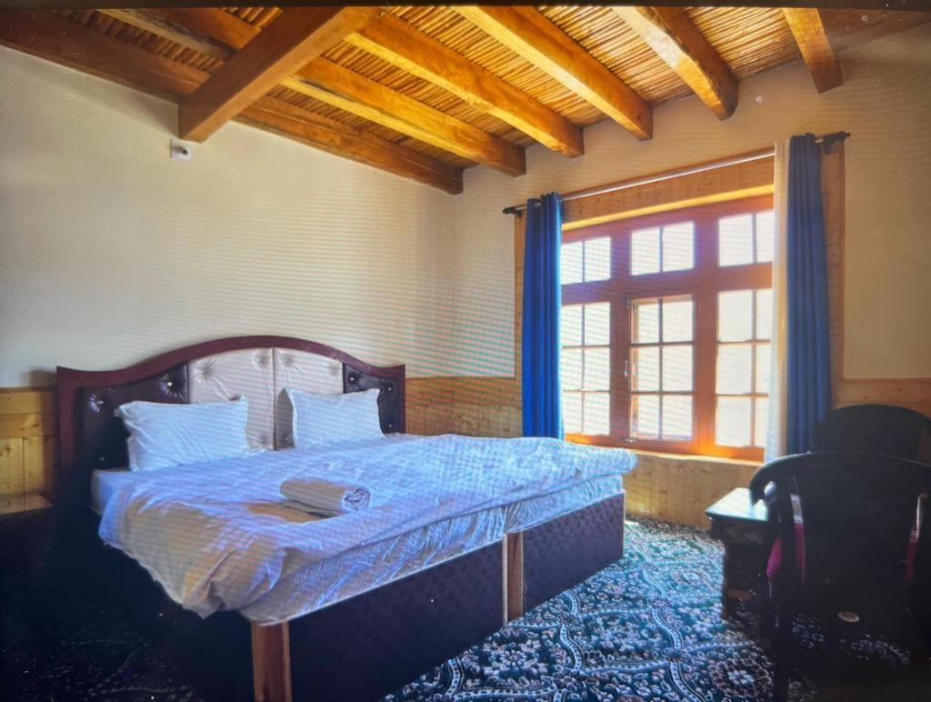 Guru View Home Stay Padam Bagian luar foto