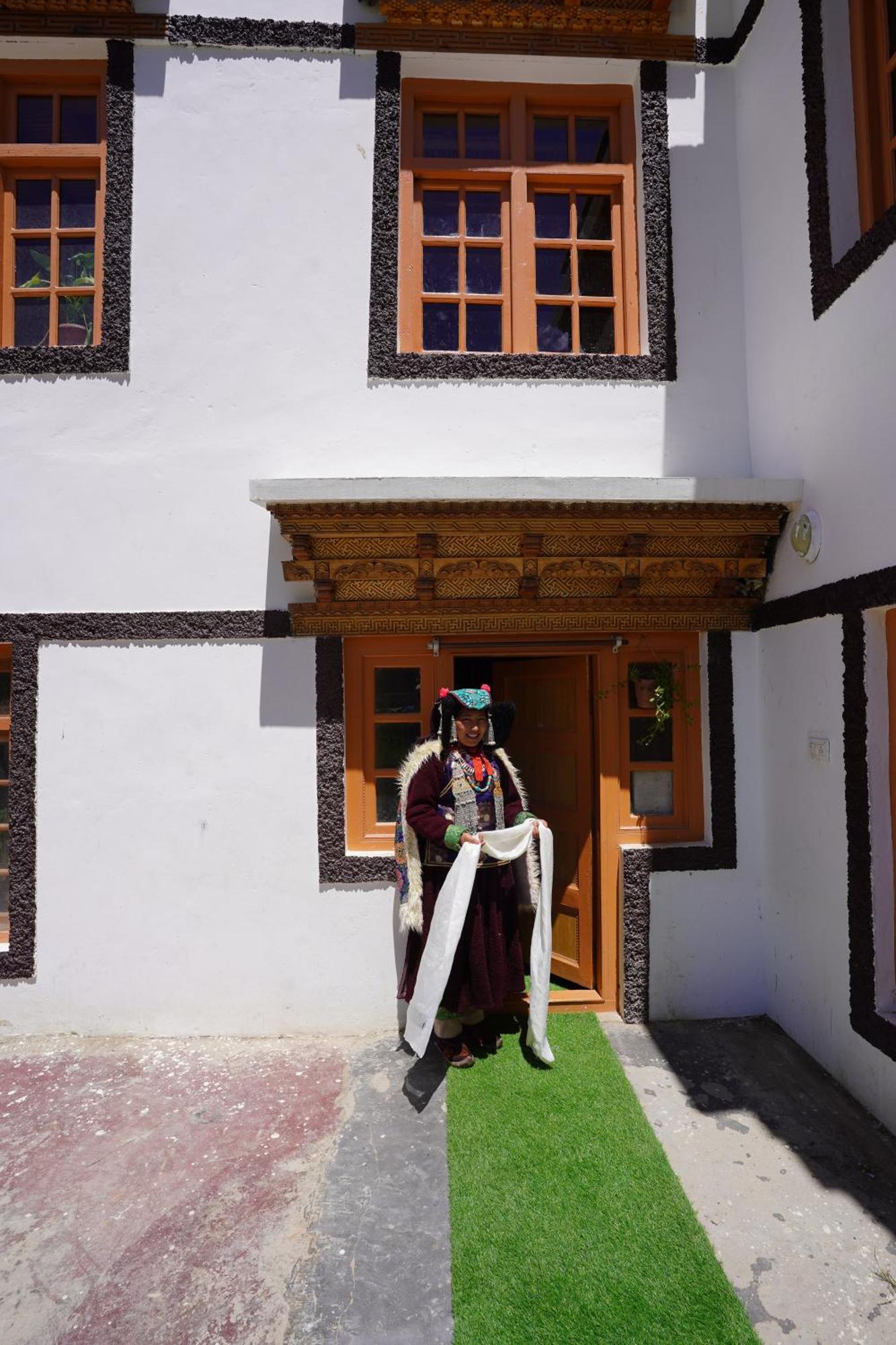 Guru View Home Stay Padam Bagian luar foto