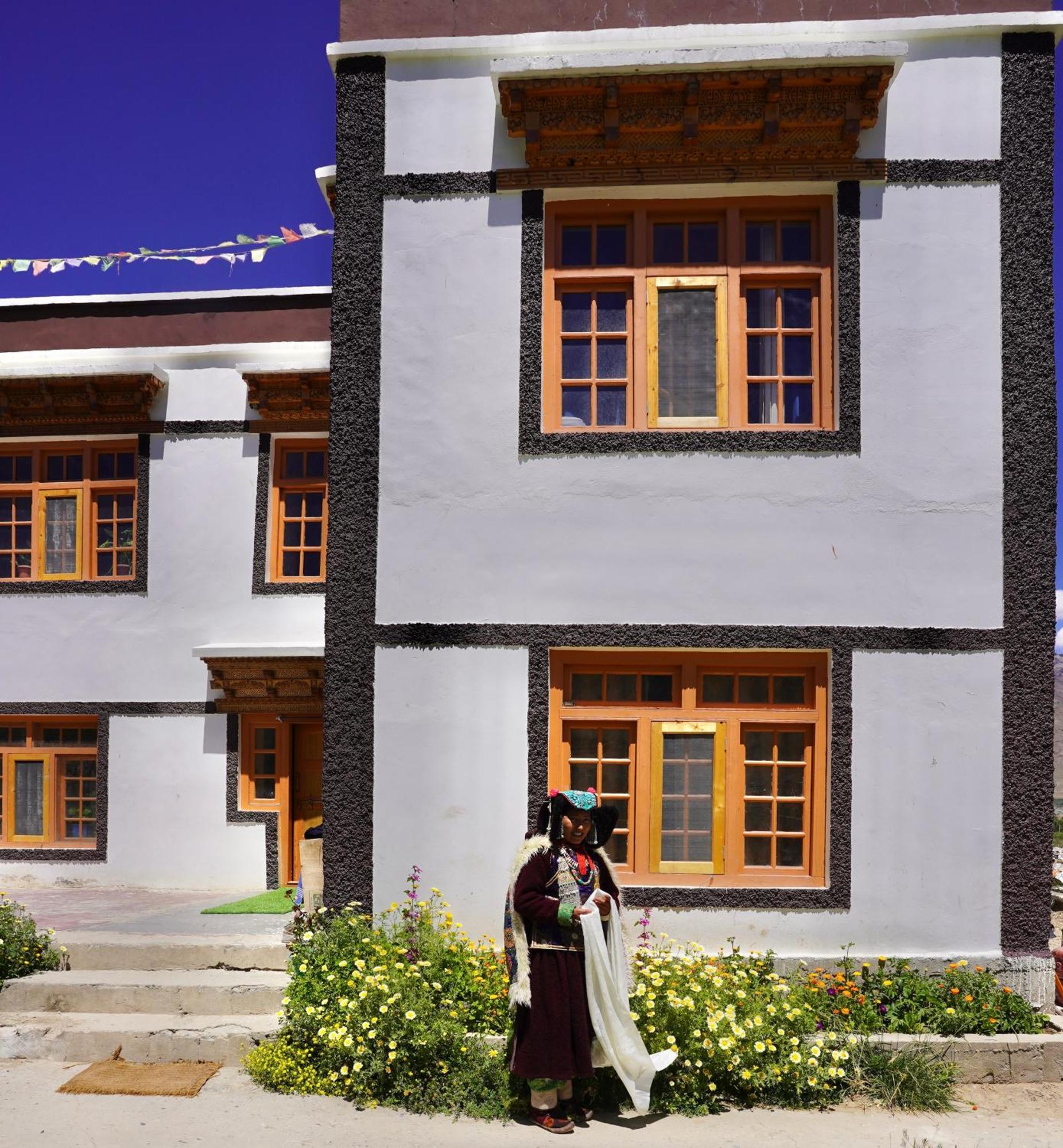 Guru View Home Stay Padam Bagian luar foto
